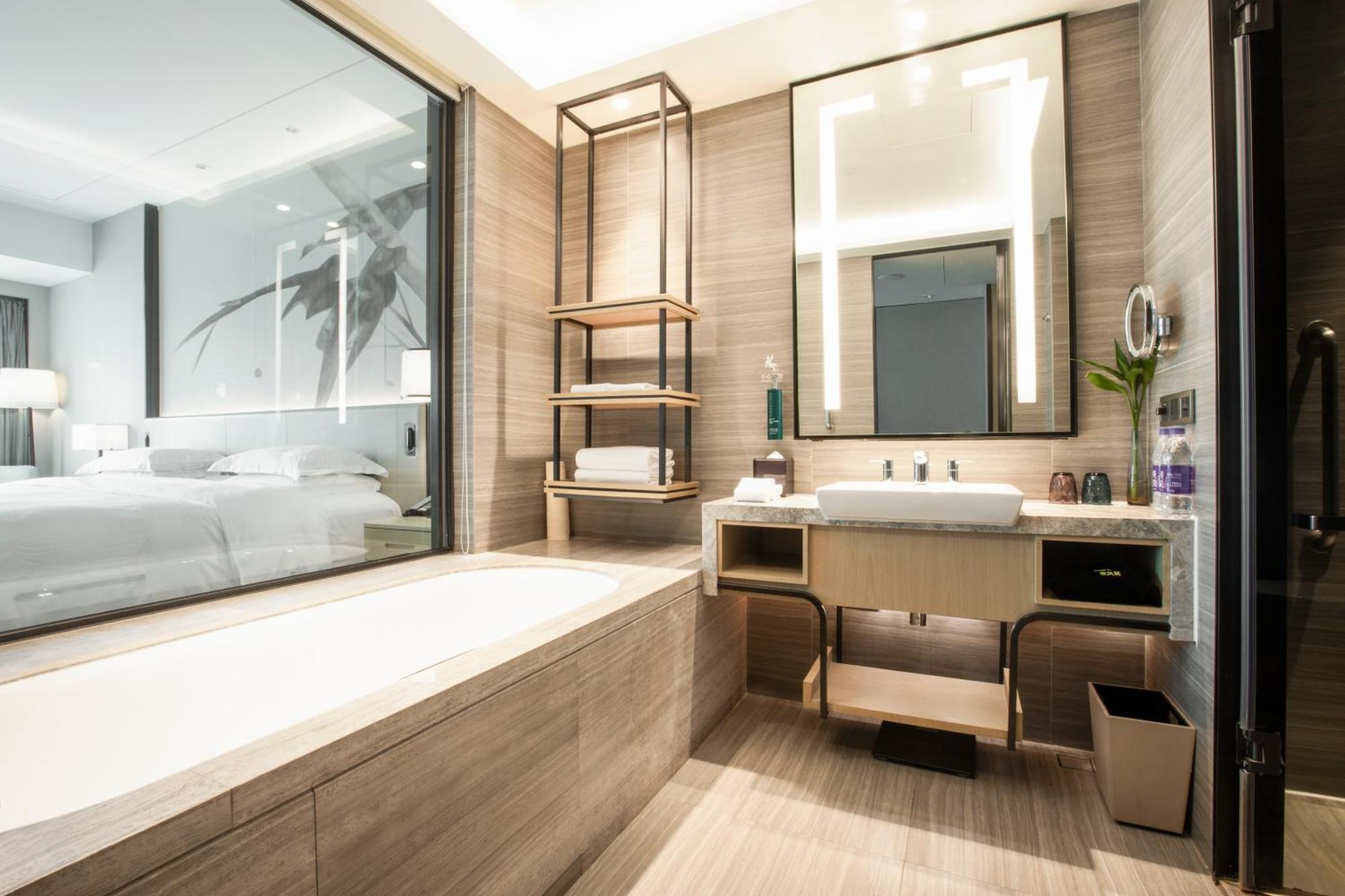 Doubletree By Hilton Hotel Shenzhen Longhua, Near Huawei, Foxcnn, Shenzhen North Railway, Uniwalk & Uniworld Shopping Mall, Sam'S Club Eksteriør billede