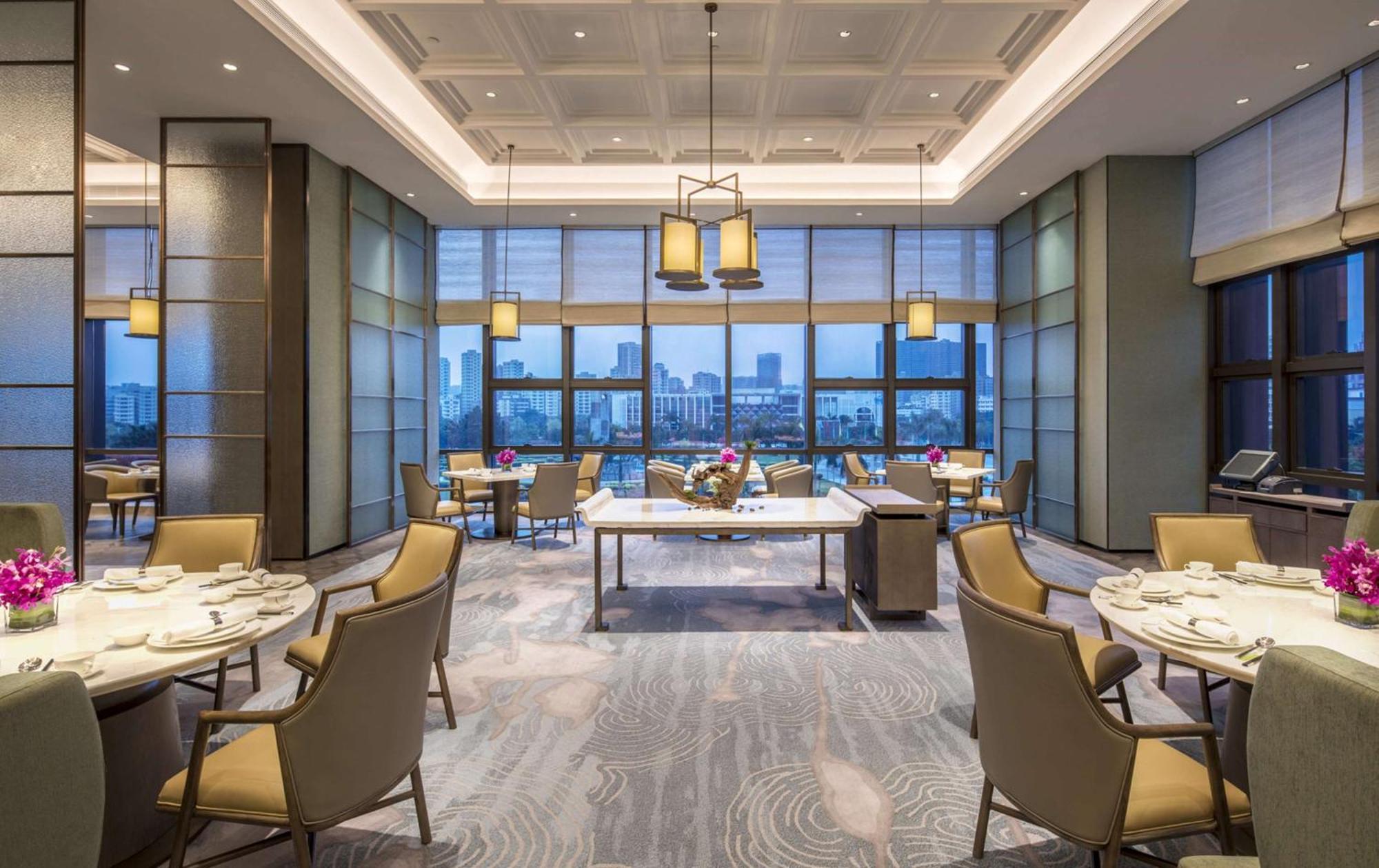 Doubletree By Hilton Hotel Shenzhen Longhua, Near Huawei, Foxcnn, Shenzhen North Railway, Uniwalk & Uniworld Shopping Mall, Sam'S Club Eksteriør billede