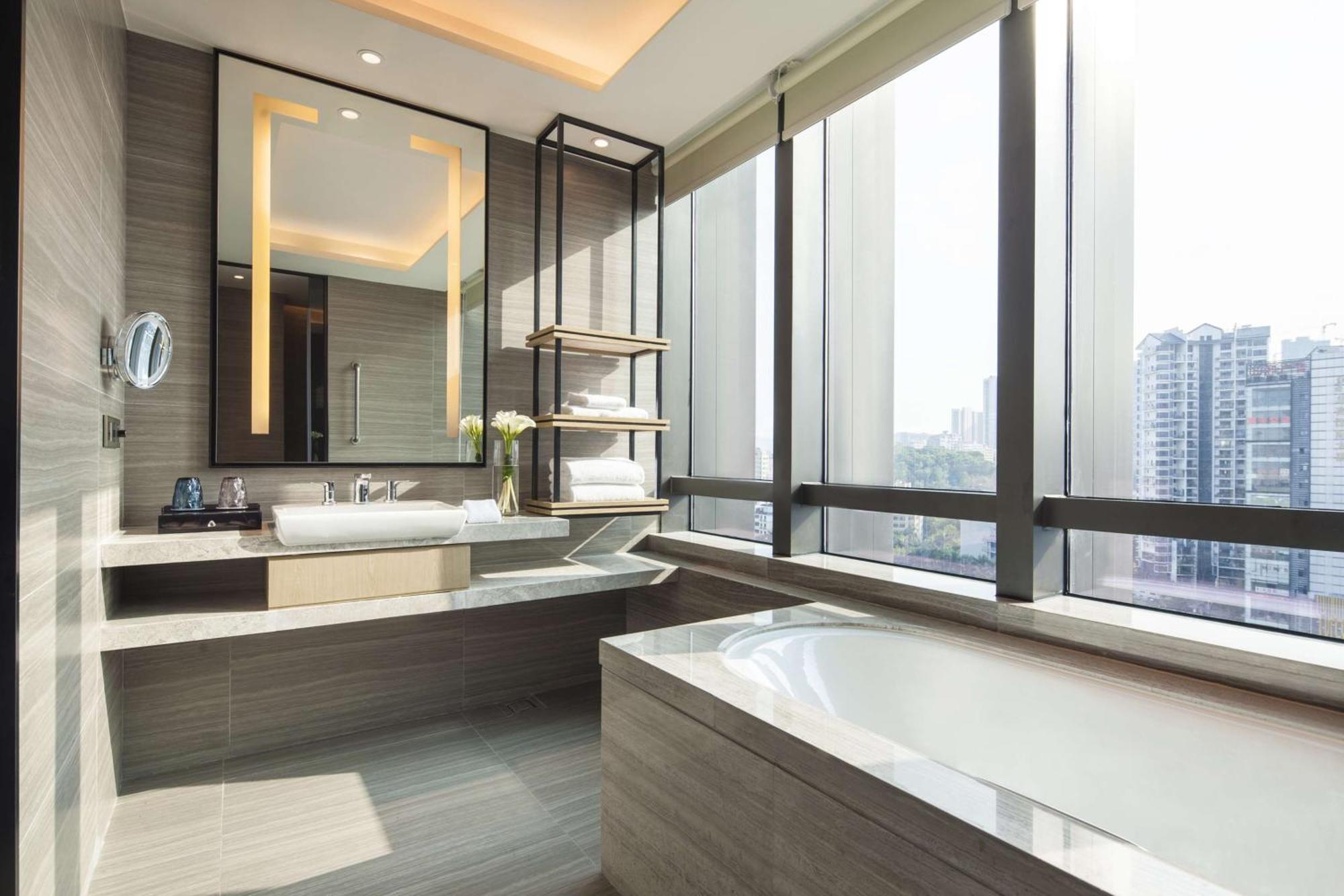 Doubletree By Hilton Hotel Shenzhen Longhua, Near Huawei, Foxcnn, Shenzhen North Railway, Uniwalk & Uniworld Shopping Mall, Sam'S Club Eksteriør billede