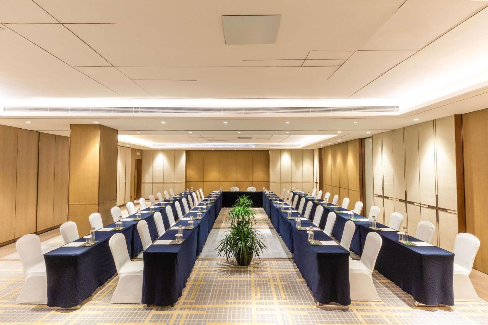 Doubletree By Hilton Hotel Shenzhen Longhua, Near Huawei, Foxcnn, Shenzhen North Railway, Uniwalk & Uniworld Shopping Mall, Sam'S Club Eksteriør billede